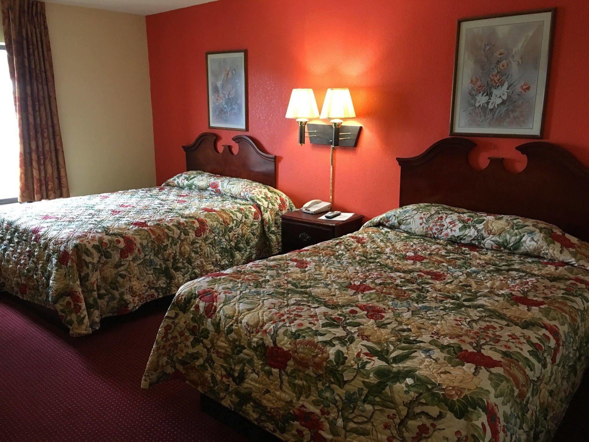 Executive Inn Pine Bluff Esterno foto