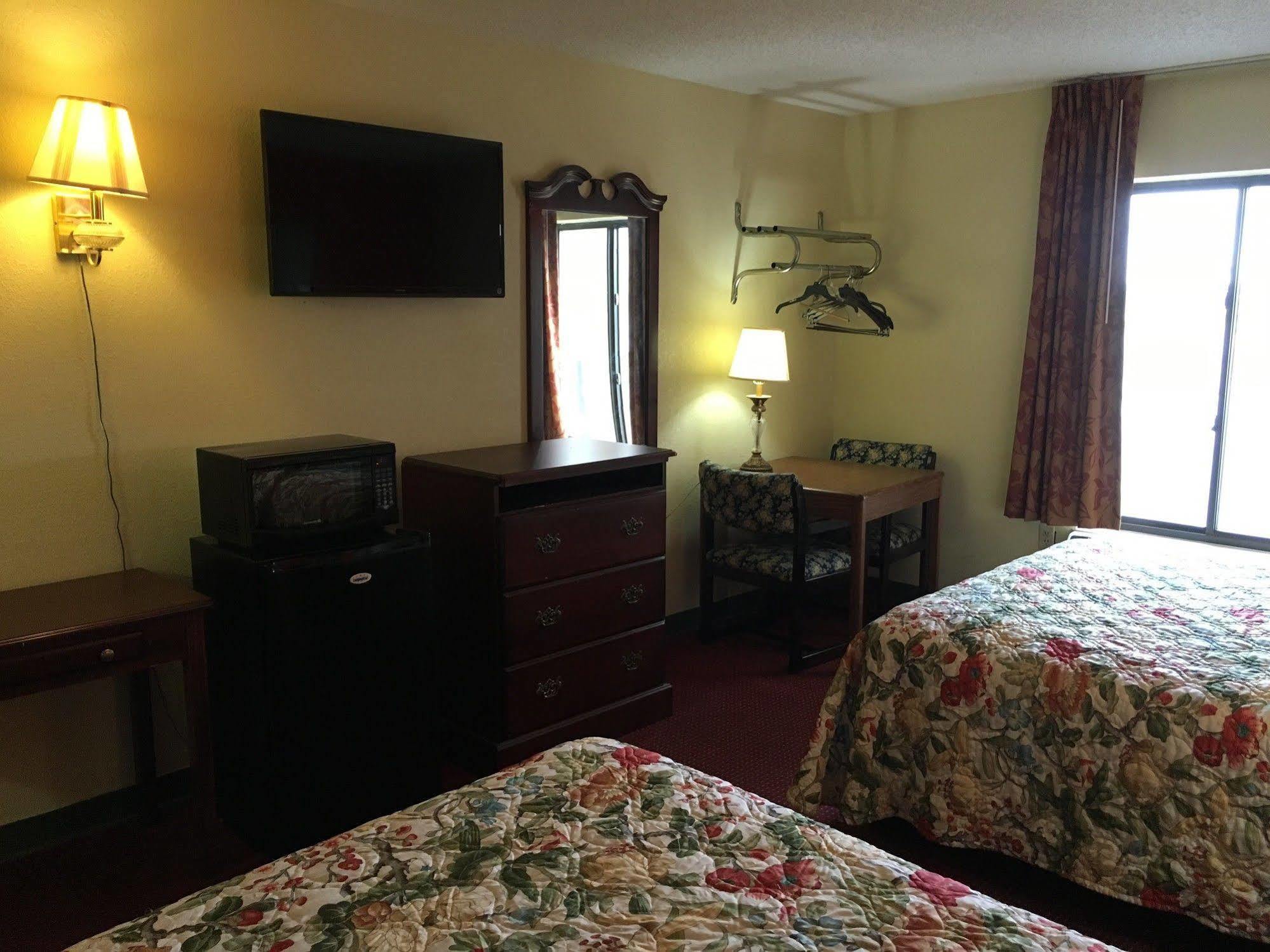 Executive Inn Pine Bluff Esterno foto